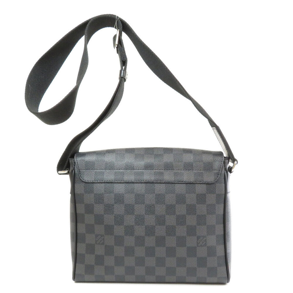 Louis Vuitton District Bag Shoulder Damier Canvas Brown